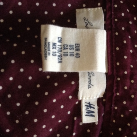 H&M Burgundy polka Dot Button-Down Blouse 10 - Picture 5 of 5